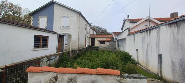 SAINT MAURICE – 3 RUE SUFFREN – LA ROCHELLE – MAISON T3