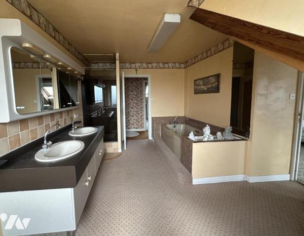 LA BASSEE - Centre-ville Maison  Maison individuelle sur 1 500m² de terrain 4ch