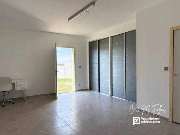 Villa 120 m² , garage 126 m², vue imprenable sur le Ventoux et les monts environnants