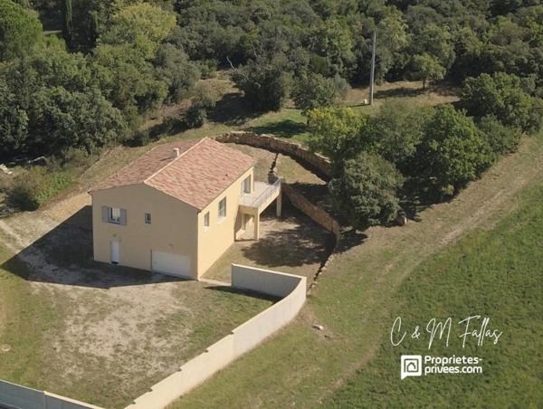 Villa 120 m² , garage 126 m², vue imprenable sur le Ventoux et les monts environnants