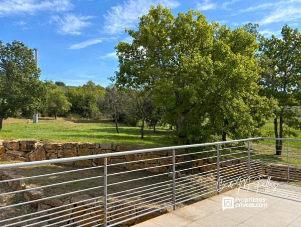 Villa 120 m² , garage 126 m², vue imprenable sur le Ventoux et les monts environnants