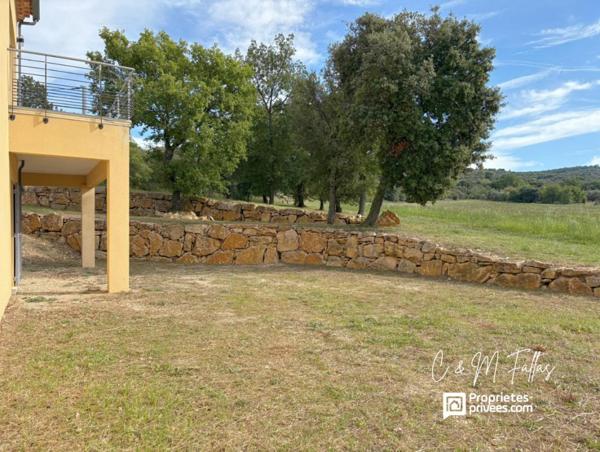 Villa 120 m² , garage 126 m², vue imprenable sur le Ventoux et les monts environnants