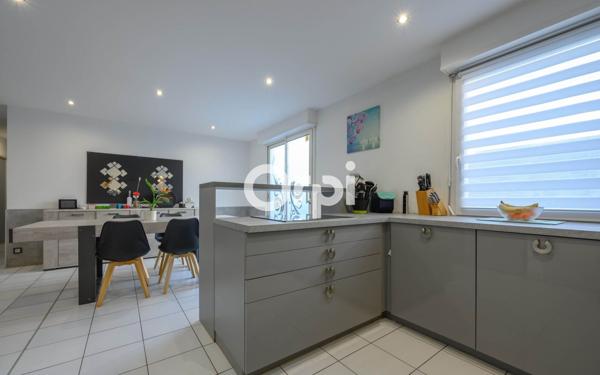 Maison à vendre    5 pièces •  Merville