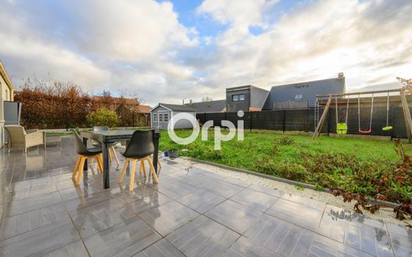 Maison à vendre    5 pièces •  Merville