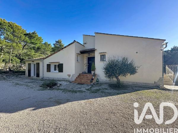 Maison à vendre 8 pièces 230 m² Roquefort-la-Bédoule