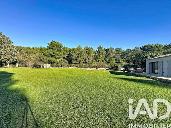 Maison à vendre 8 pièces 230 m² Roquefort-la-Bédoule