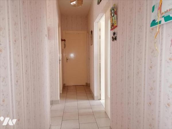 PAVILLON SUR SOUS-SOL