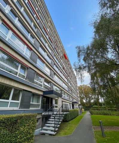 Superbe appartement traversant 3 chambres avec garage et cave