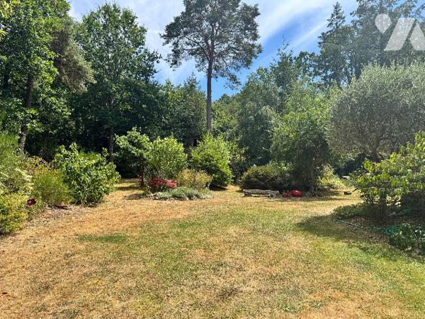 Maison familiale au coeur d'un environnement privilégié