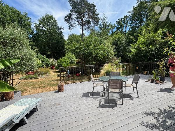 Maison familiale au coeur d'un environnement privilégié