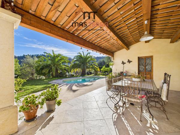 Maison 3 pièces - 102 m² Bien prestige