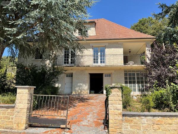 Maison à vendre à Gourdon dans le Lot (46300), ref : 46041/393