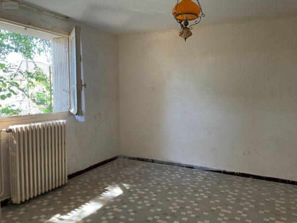 Maison à vendre à Gourdon dans le Lot (46300), ref : 46041/393