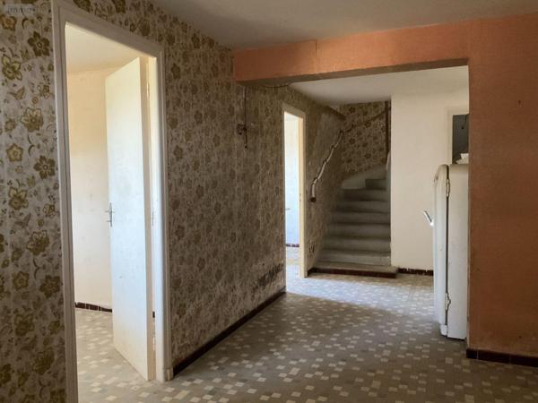 Maison à vendre à Gourdon dans le Lot (46300), ref : 46041/393