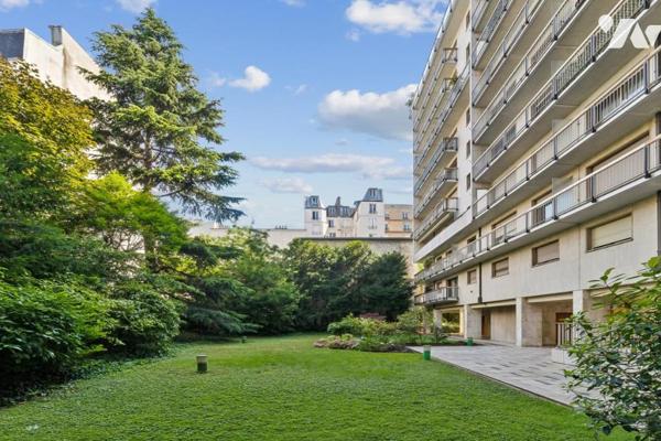 Passy-La Muette - Appartement au calme absolu sur jardins 