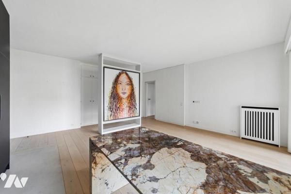 Passy-La Muette - Appartement au calme absolu sur jardins 