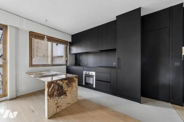 Passy-La Muette - Appartement au calme absolu sur jardins 