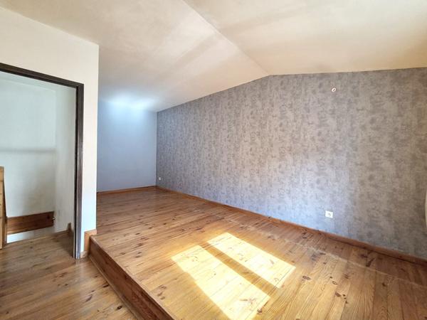 Maison de Village à vendre !!!