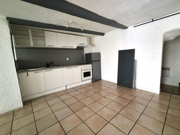 Maison de Village à vendre !!!