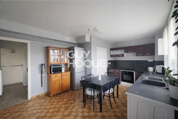 AMIENS SUD EST - MAISON DE TYPE 4 D'UNE SUPERFICIE D'ENVIRON 90M2