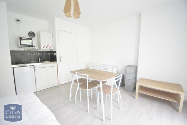 Appartement à louer 1 pièce 25.23m²
