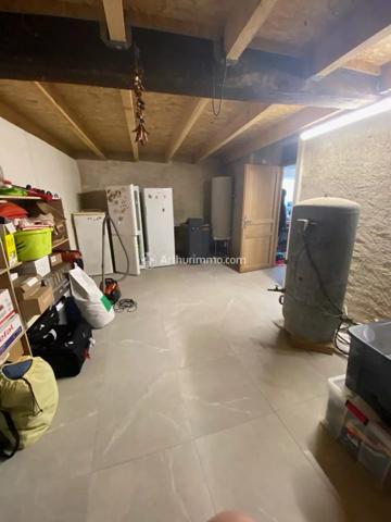 Location Maison 6 pièces 201 m2 à Torxé