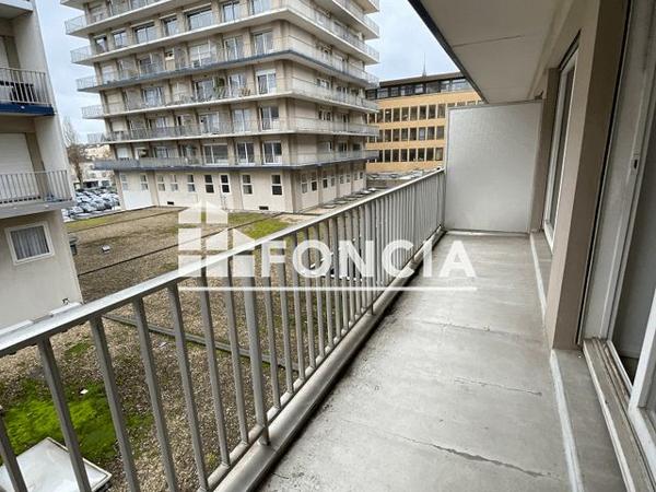 Location Appartement 3 pièces 71.55 m² - 7 RUE DE L'ABREUVOIR Metz 57000