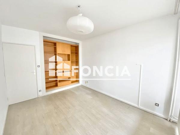 Location Appartement 3 pièces 71.55 m² - 7 RUE DE L'ABREUVOIR Metz 57000