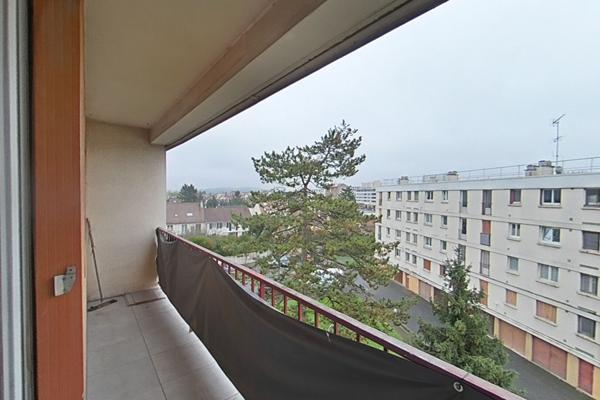 Appartement 3 pièce(s) avec Loggia