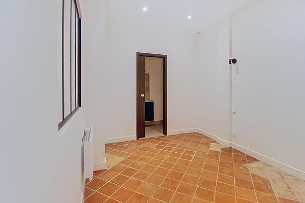 À LOUER - EN EXCLUSIVITÉ À LORGUES -  T2 DE 24,90m²