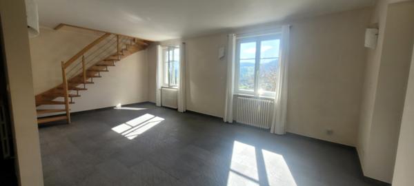 Soultzeren (68140) Appartement d'exception T3/4 136 m² avec local indépendant, jardin, garage, parking, sans travaux