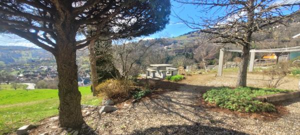 Soultzeren (68140) Appartement d'exception T3/4 136 m² avec local indépendant, jardin, garage, parking, sans travaux