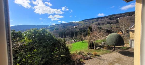 Soultzeren (68140) Appartement d'exception T3/4 136 m² avec local indépendant, jardin, garage, parking, sans travaux