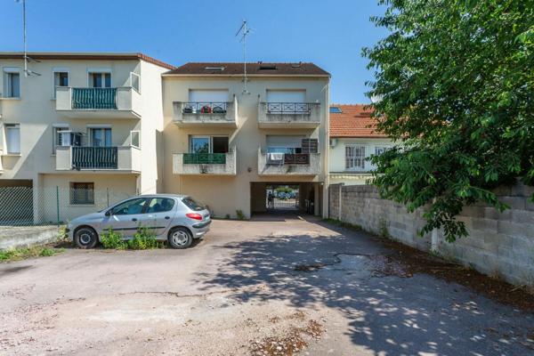 Appartement à louer    2 pièces • 39,23 m2 Sainte-Geneviève-des-Bois
