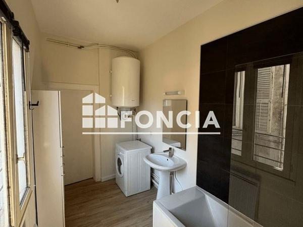 Location Appartement 2 pièces 56 m² - 16 RUE DES ARENES Limoges 87000