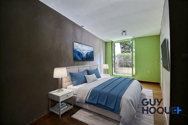 T2 avec une terrasse sur le quai