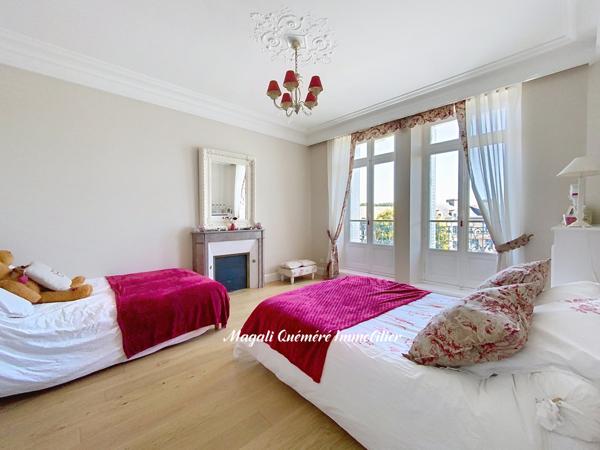 Montfort-sur-Meu (35160) DEMEURE D'EXCEPTION à moins de 20 min de Rennes gare.