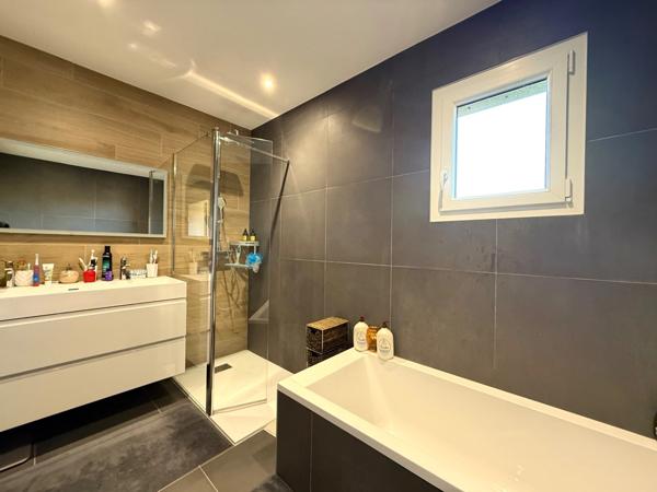 Maison à vendre 5 pièces SCIEZ (74)