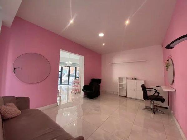 Location Fonds de commerce 56 m2 à Nice