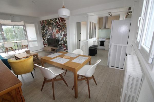 Plein centre ville de LA ROCHE sur YON, AppartementT4 de 81 m² en COLOCATION dont 2 chambres sont disponibles