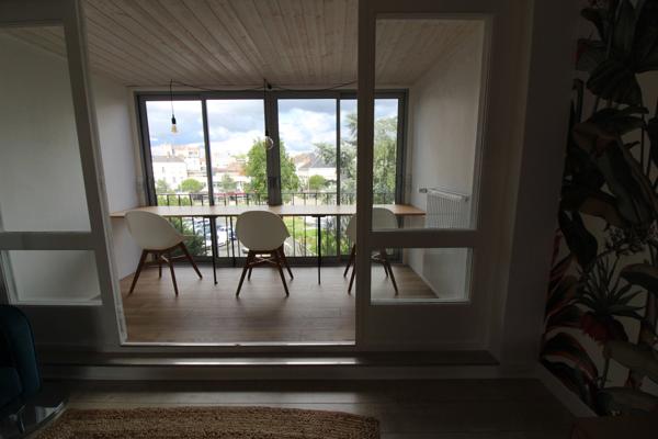 Plein centre ville de LA ROCHE sur YON, AppartementT4 de 81 m² en COLOCATION dont 2 chambres sont disponibles