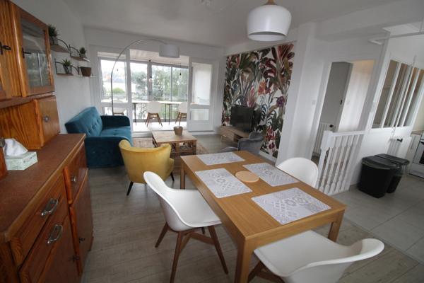 Plein centre ville de LA ROCHE sur YON, AppartementT4 de 81 m² en COLOCATION dont 2 chambres sont disponibles