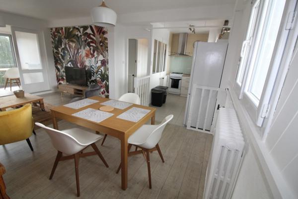 Plein centre ville de LA ROCHE sur YON, AppartementT4 de 81 m² en COLOCATION dont 2 chambres sont disponibles