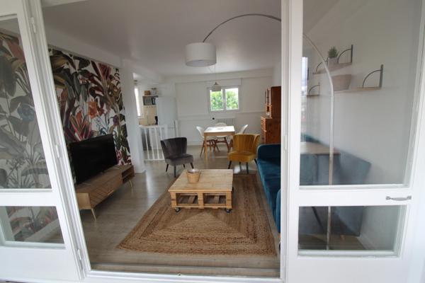 Plein centre ville de LA ROCHE sur YON, AppartementT4 de 81 m² en COLOCATION dont 2 chambres sont disponibles