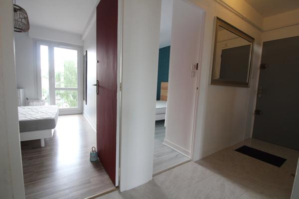 Plein centre ville de LA ROCHE sur YON, AppartementT4 de 81 m² en COLOCATION dont 2 chambres sont disponibles