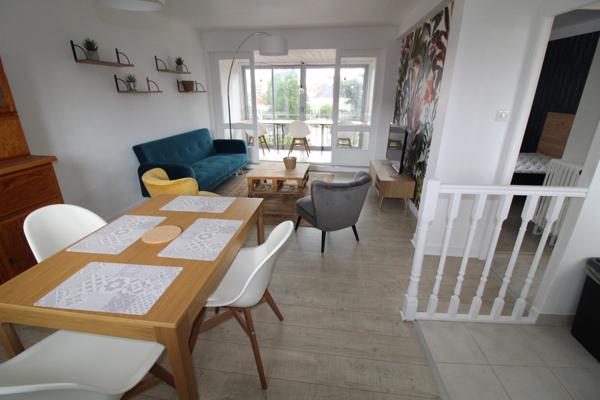 Plein centre ville de LA ROCHE sur YON, AppartementT4 de 81 m² en COLOCATION dont 2 chambres sont disponibles