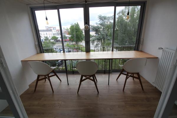 Plein centre ville de LA ROCHE sur YON, AppartementT4 de 81 m² en COLOCATION dont 2 chambres sont disponibles