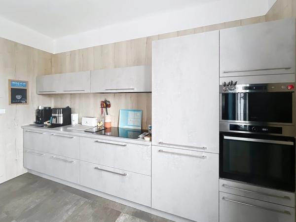 MAISON INDIVIDUELLE AVEC APPARTEMENT INDÉPENDANT, CERET