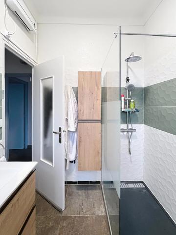 MAISON INDIVIDUELLE AVEC APPARTEMENT INDÉPENDANT, CERET