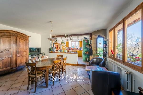 Maison 6 pièces - 159 m² Exclusivité efficity